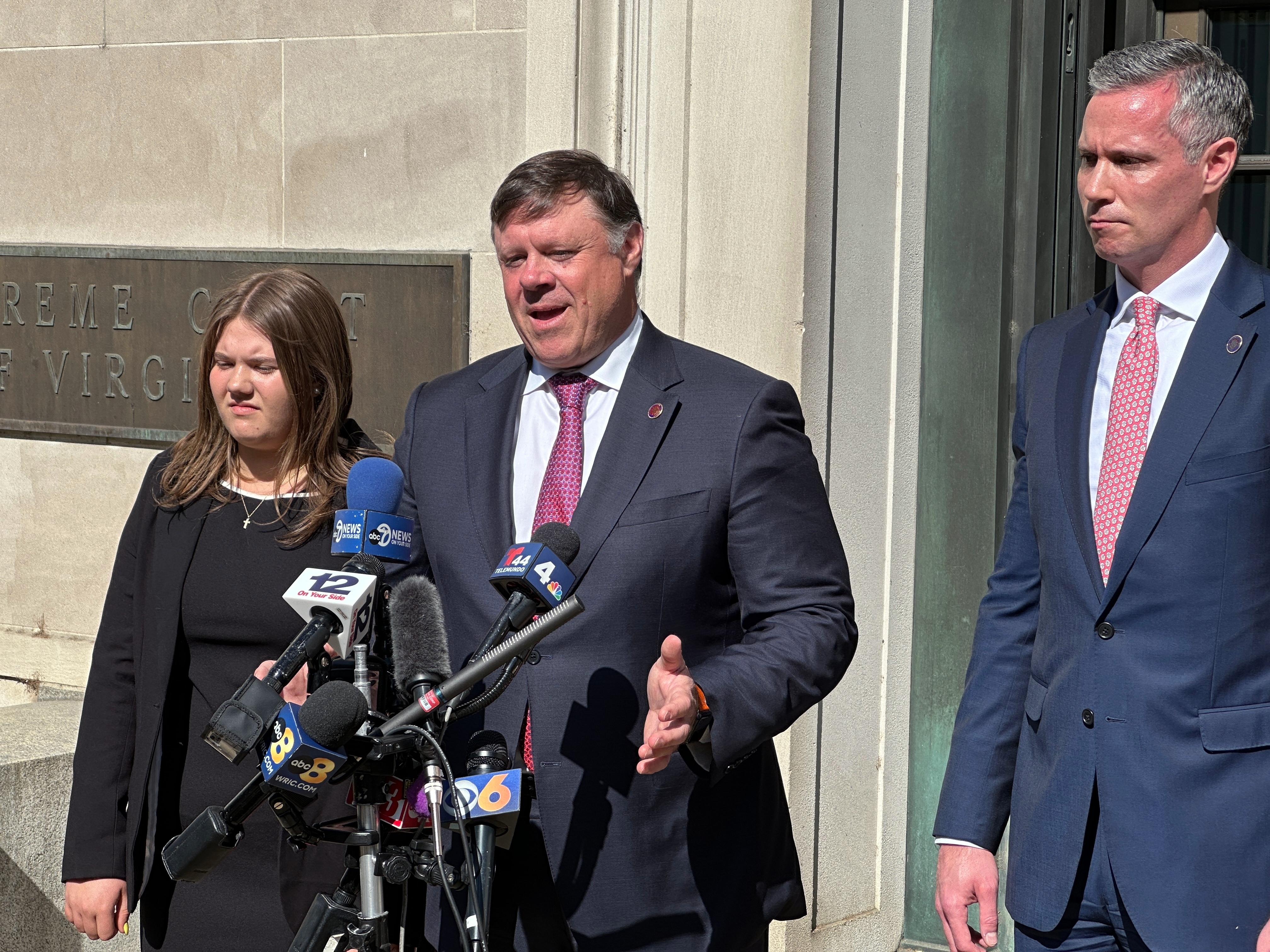 Court rejects Virginia redistricting in a blow to Democrats' counter to Trump, GOP